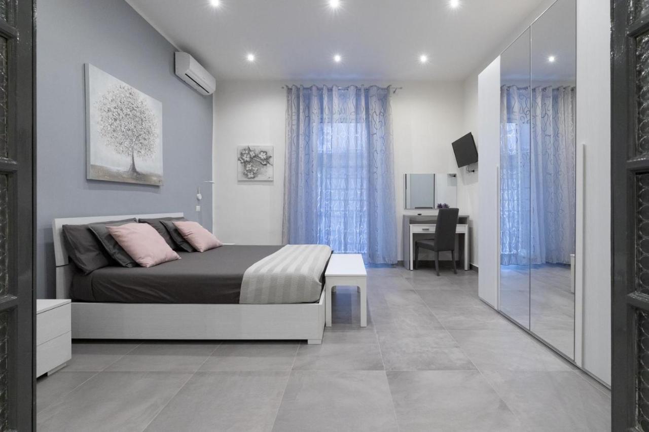 Dante Square Apartment Napoli Bagian luar foto