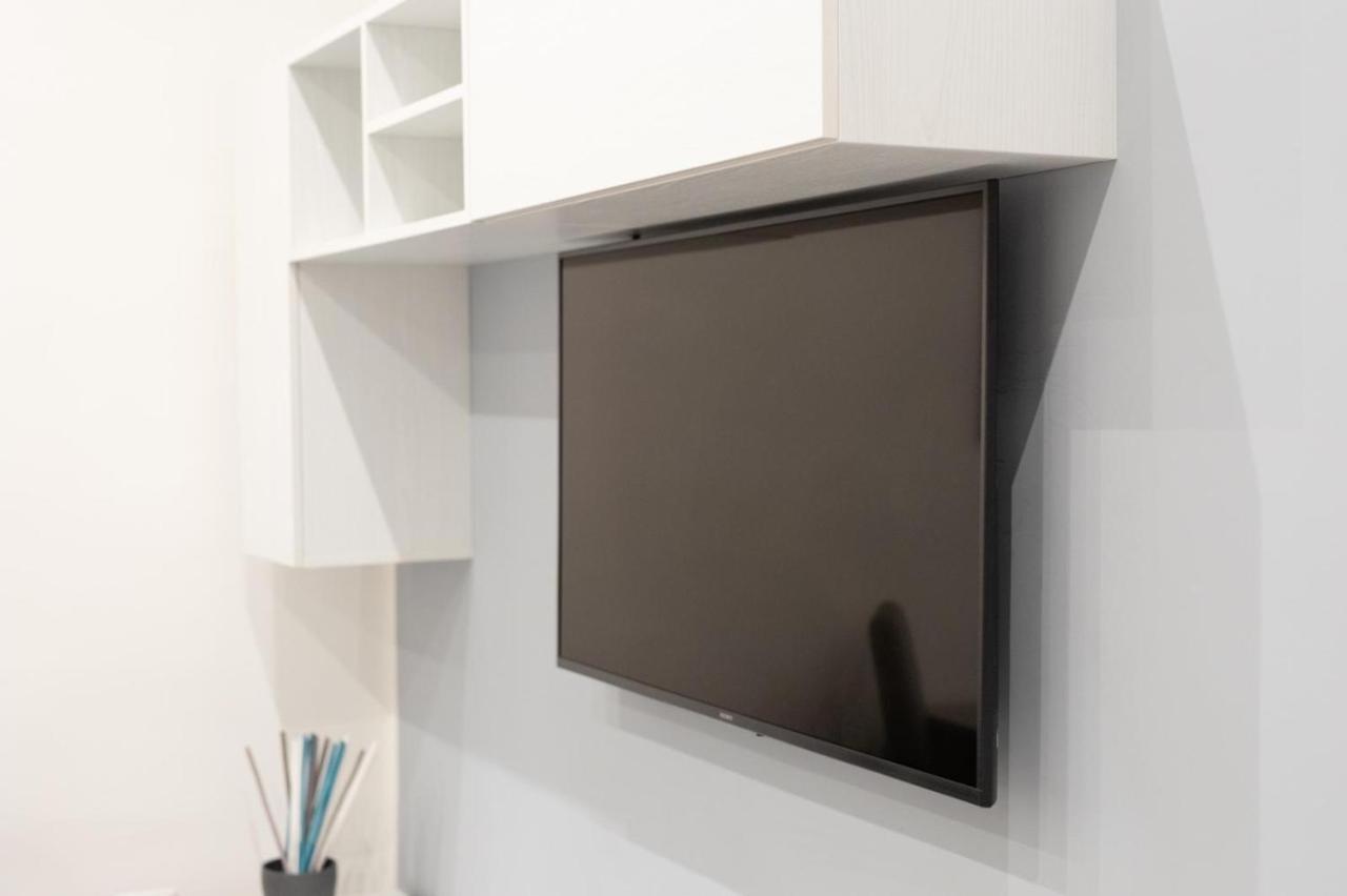 Dante Square Apartment Napoli Bagian luar foto